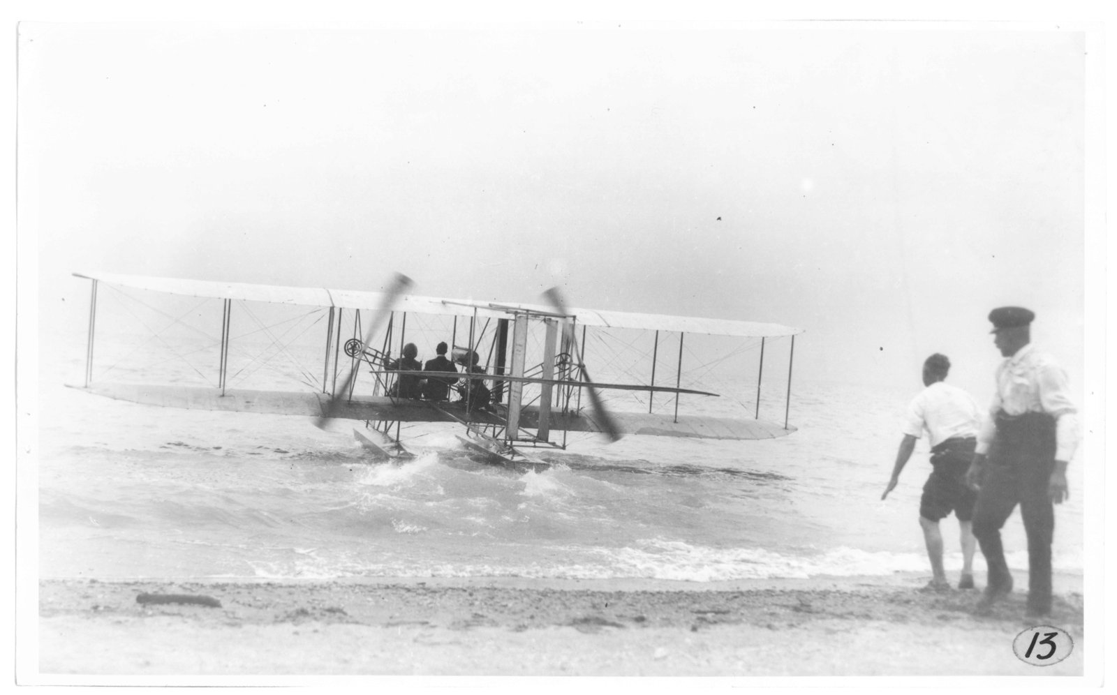 Miss Dora Labatt's flight with pilot Walter Brookins, July 20, 1912. <br>Courtesy the London Public Library.