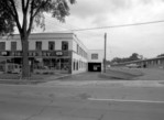 Niagara Dry Beverages - 1730 Ferry Street - Niagara Motel (right)
