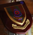 Presentation shield with the crest of the King's Regiment (U.K.)