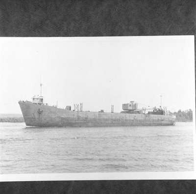 LST 1006 (1944)