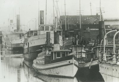 CLARK, MINNIE A. (1903, Tug (Towboat))