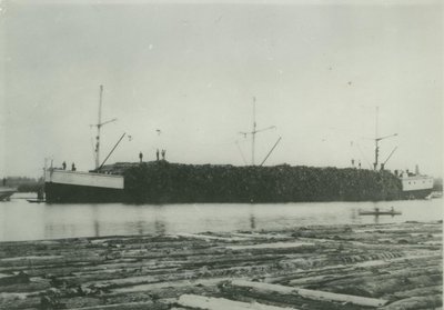 WAHNAPITAE (1886, Barge)