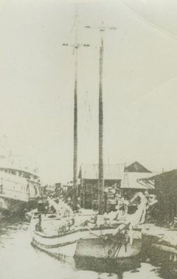 AUNT  RUTH (1863, Scow Schooner)