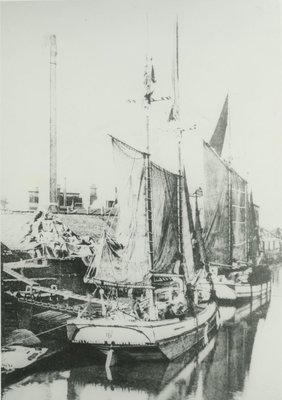 PACKARD, MARY E. (1875, Scow Schooner)