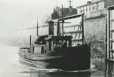 LINDRUP (1891, Tug (Towboat))