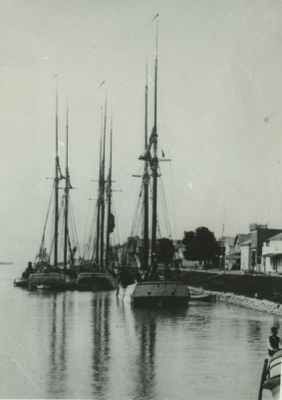 CHARGER (1868, Schooner)