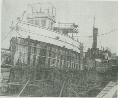 VAIL, WALTER (1890, Steambarge)