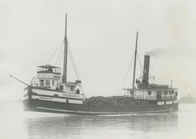 HURON CITY (1867, Steambarge)