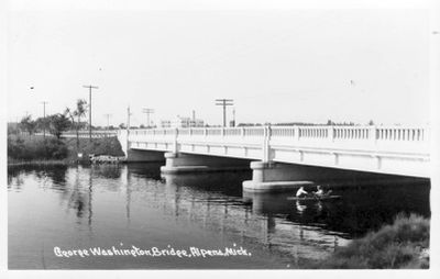 Chisholm Street Bridge