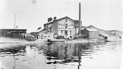 Submarine U097 at Thunder Bay Milling Company Dock