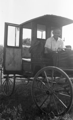 Arthur Linke in Buggy