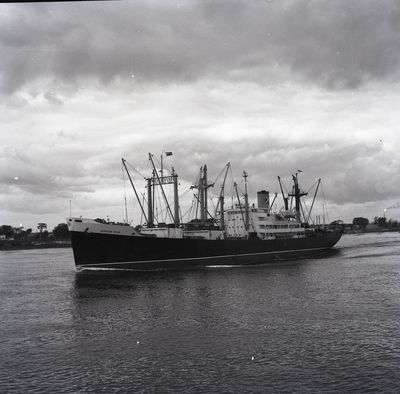 AFRICAN STAR (1946, Ocean Freighter)