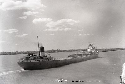 CARL D. BRADLEY (1917, Bulk Freighter)