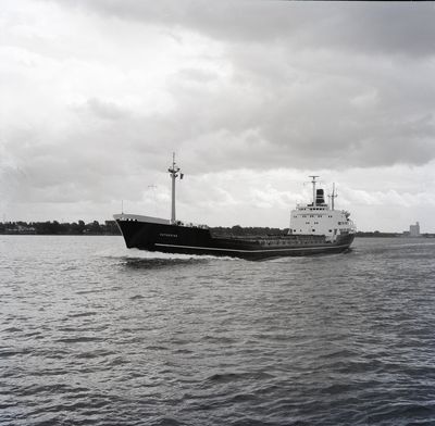 CATHERINE (1977, Ocean Freighter)