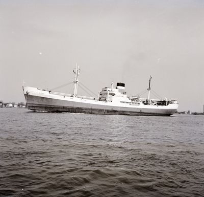 CITY OF ST. ALBANS (1960, Ocean Freighter)