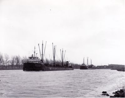 EASTCLIFFE HALL (1954, Bulk Freighter)