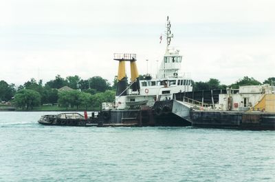 E. BRONSON INGRAM (1969, Tug (Towboat))