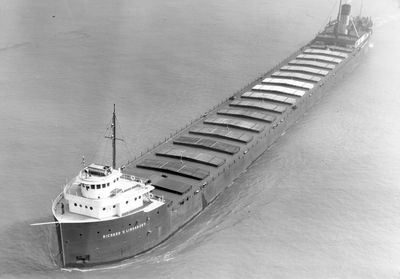 RICHARD V. LINDABURY (1923, Bulk Freighter)