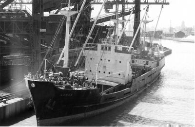 LUNAN (1946, Package Freighter)