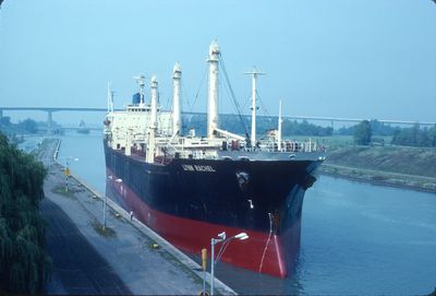 NAGAN PIONEER (1973, Ocean Freighter)