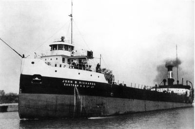 JOHN B. RICHARDS (1925, Bulk Freighter)