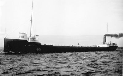 B. LYMAN SMITH (1903, Bulk Freighter)