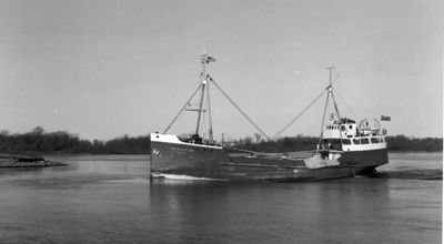 ST.  ARVANS (1919, Tug (Towboat))