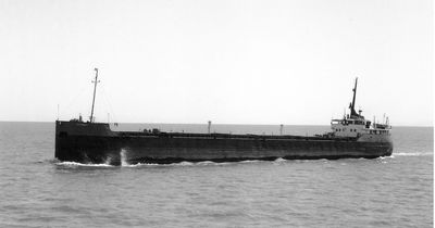 TECUMSEH (1956, Bulk Freighter)