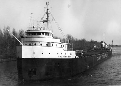 THUNDER BAY (1952, Bulk Freighter)