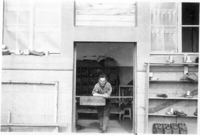 050 Soldier standing on doorway