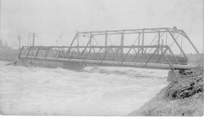 261 Washout of Ninth Street Bridge, April 1923
