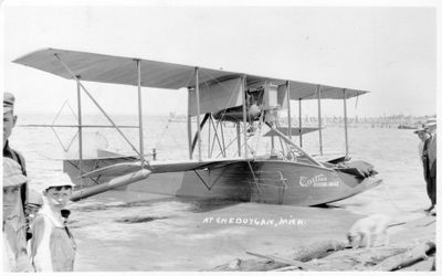 562 Curtiss Flying Boat at Cheboygan, Mich.