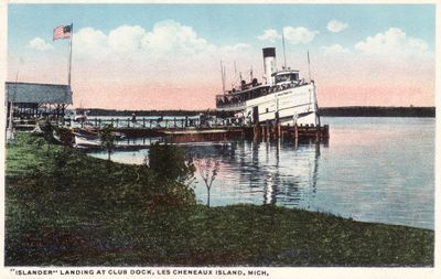 601 ISLANDER landing at Club Dock