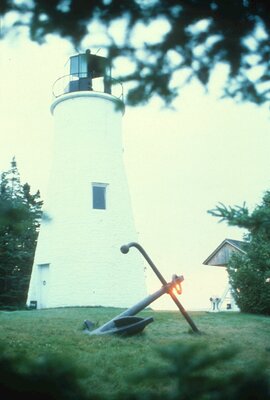 045 Old Presque Isle Lighthouse