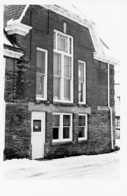 Bracebridge Public Library, side view, 1970's