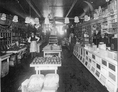 Hutchison's store, Bracebridge.