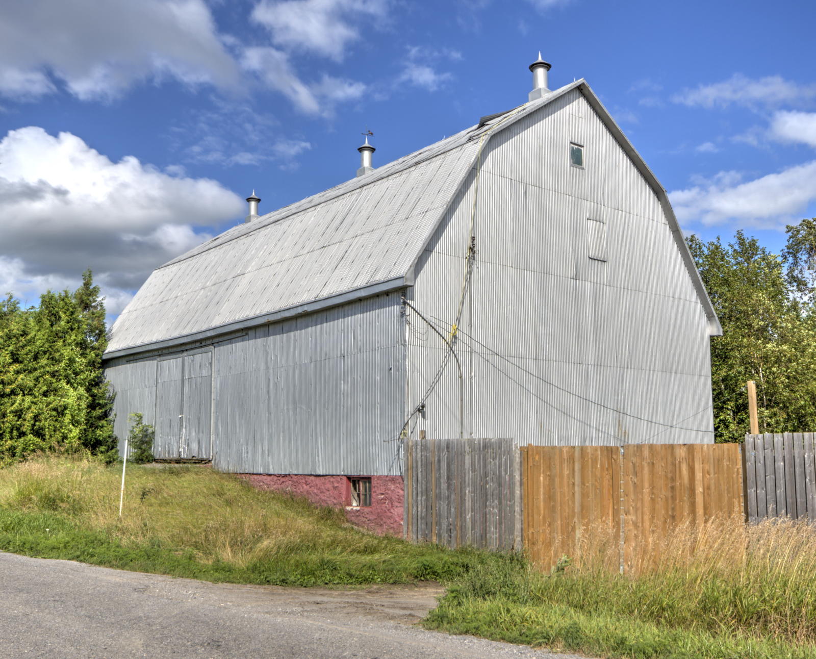 The Lau family, 1207 Old Wooler Road