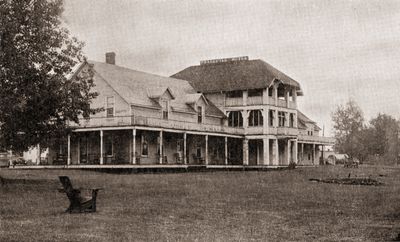 Presqu'ile Hotel, Brighton, Ontario, ca. 1910