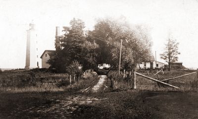 Presqu' ile Point Lighthouse, 1918