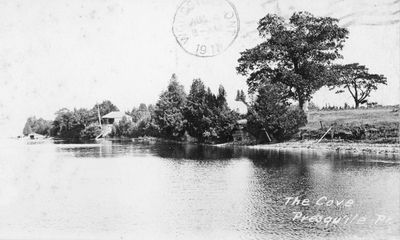 The Cove, Presqu'ile Pt., 1911