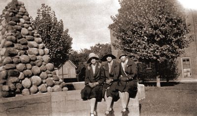 Brighton Cairn, Memorial Park 1926