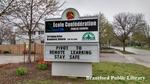 École Confédération Public School Sign Reading 'Pivot to Remote Learning, Stay Safe'