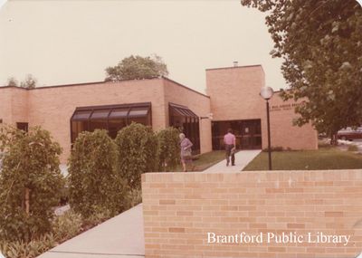 Exterior Photograph of the St. Paul Avenue Branch of the Brantford Public Library