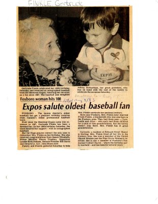 Expos salute oldest baseball fan