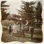 Children and horse in front of the Devitt Farmhouse, "Hickory Farm", ca 1906