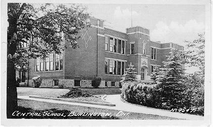 Central School, Burlington, Ont -- Exterior, No. 4547; postmarked Aug 26, 1940