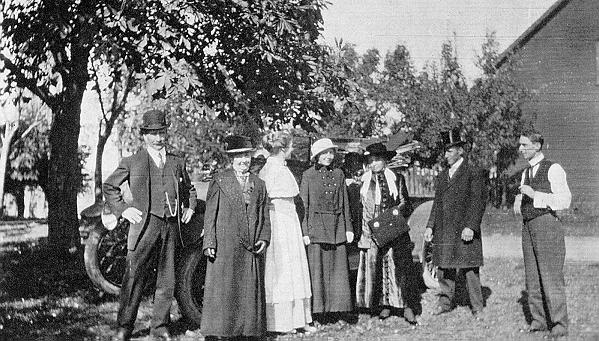 John Dudley Williamson -- John, Hannah, Emily, Clara, Eleanor, Frank and Walter Blanshard