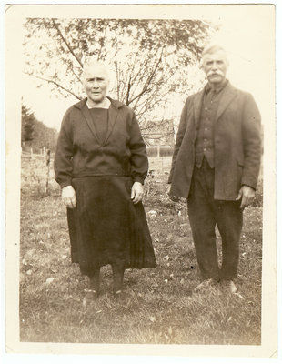 Melanie & Mathias Joly