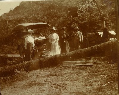 Dr. George Wesley Hall's Locomobile 1909