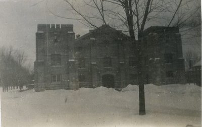 Lindsay Armory 1920